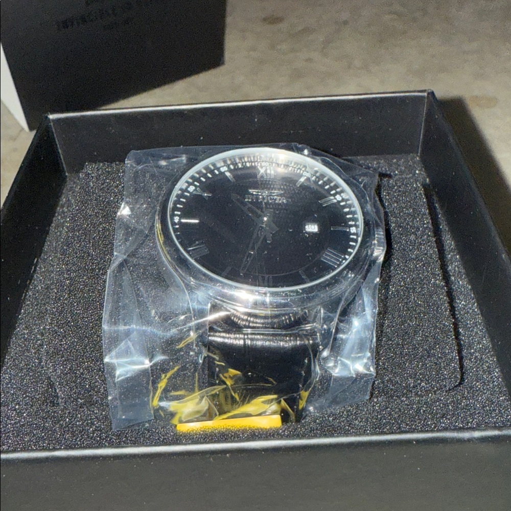 Invicta Bundle - image 3